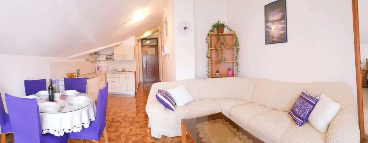 Apartments Nevistic Tribalj  Ngoại thất bức ảnh
