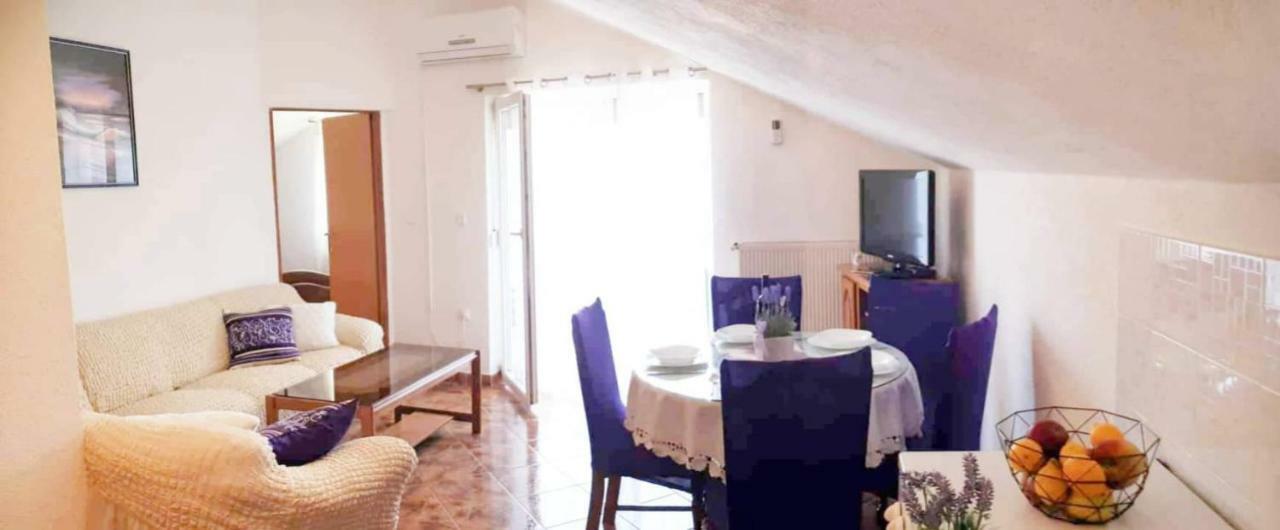 Apartments Nevistic Tribalj  Ngoại thất bức ảnh