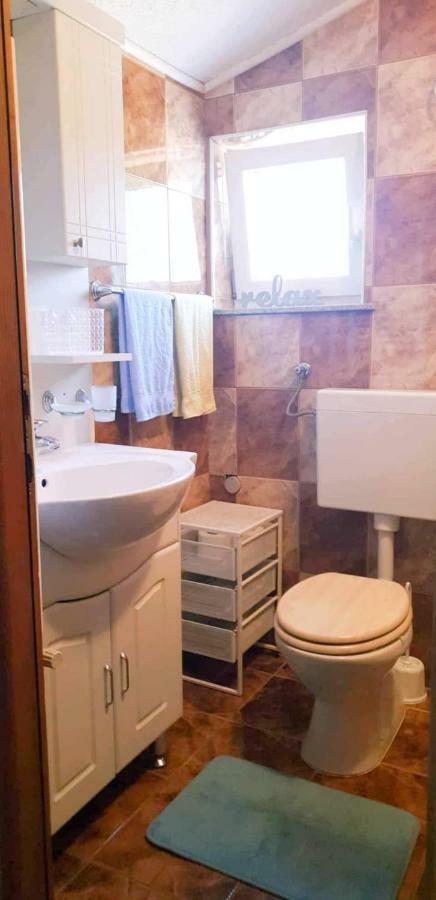Apartments Nevistic Tribalj  Ngoại thất bức ảnh