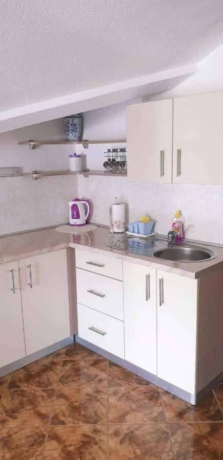 Apartments Nevistic Tribalj  Ngoại thất bức ảnh